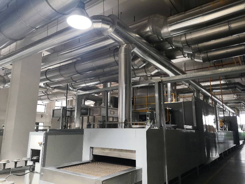 噴涂線車間制作工程，噴涂烤漆線廢氣管道收集系統，噴涂環保設備